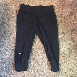 Under armour capris